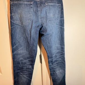 American Eagle- Athletic Skinny-Size -30*32 - Like New- Grew Out Of